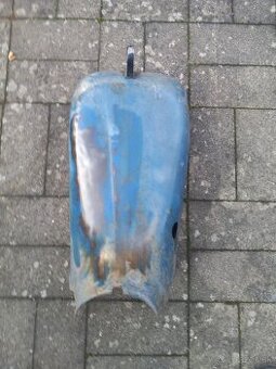 Prsíčka Pionier 05