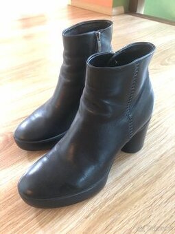 Predám topanky ECCO Sculpted