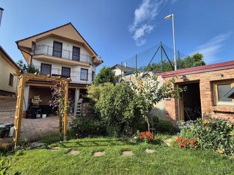 Predám 4 izbový dom v Stupave