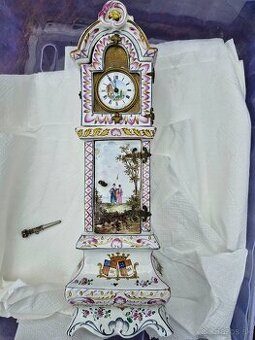 Predám miniatúrne hodiny