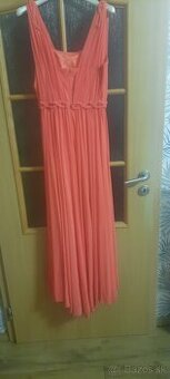 Predám spoločenské šaty Carla Ruiz