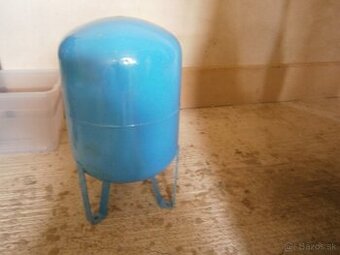 Tlakova nadoba na vodu