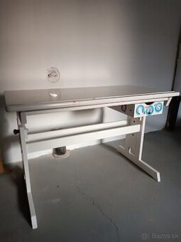 detský písací stôl IKEA