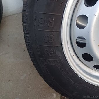 Letne gumy na diskoch
