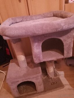 Škrabadlo s ležadlom