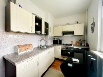 Predám 2 izbový byt, 49 m2, loggia, Marka Čulena, Sídlisko 2