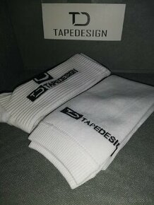Futbalové Tapedesign set , ponožky, štucne, chrániče a tape