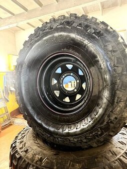 35x12,50 R15