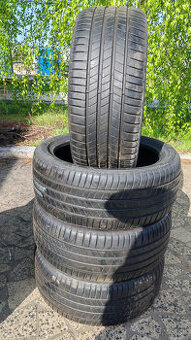 Letné pneu 245/40 R19 --- BRIDGESTONE