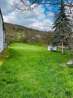 Stavebný pozemok 1 008m2 VT, Sedliská