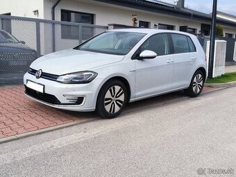 E-Golf 100kW FL 36kWh, CCS, 1. majiteľ, DPH, možný úver