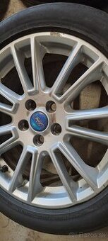 Predám originál alu set Ford 17"-5x108+215/50r17