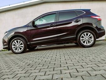 Nissan Qashqai 4X4-SLOVENSKE-1 MAJITEL-UZIVATEL-SPOLAHLIVE