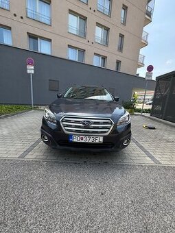 Subaru outback 2,5i CVT