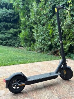Xiaomi Mi electric scooter essential