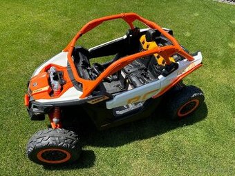 4x4 Can-am Maverick Beneo Elektrické autíčko