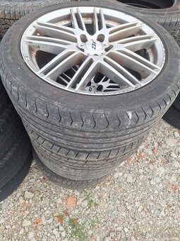235/45R18 Ford 5x108 - 1