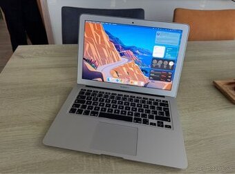 Macbook air 2015 early 13 palcov