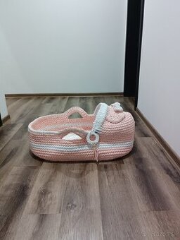 Predám háčkovaný mojžisov kôš