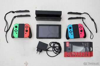 Nintendo Switch V1 + 2x Joy-Con + ocrhanné sklo