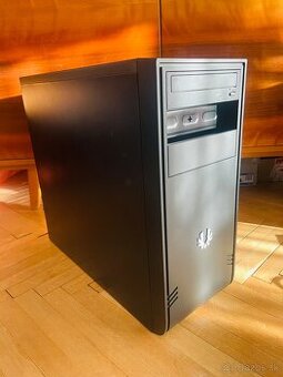 Velka skrinka + 500GB disk zadarmo