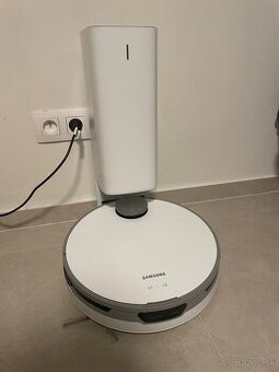 Predám robotický vysávač Samsung Jet Bot+ s príslušenstvom