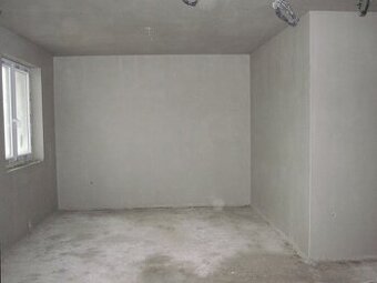 Maľovanie - striekanie domov ,bytov a podobne