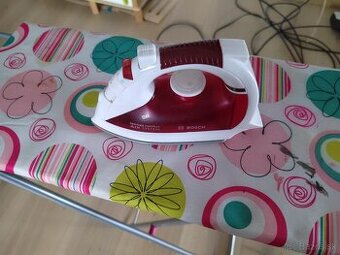 Žehliaca doska + žehlička Bosch