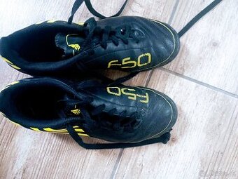 Tenisky turfy Adidas veľ.38