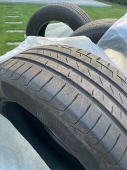 Continental PremiumContact 6 235/55 R18V