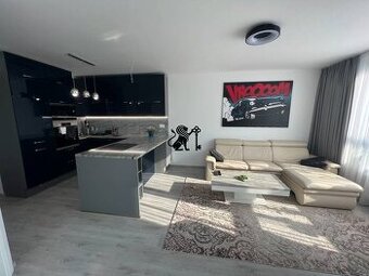 2,5 izbový byt, s garážovým státim a veľkou pivnicou City Pa
