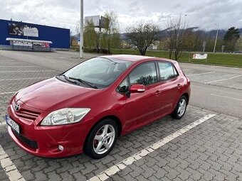 Toyota Auris 1.6 Valvematic