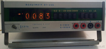 Voltmeter B7-22A