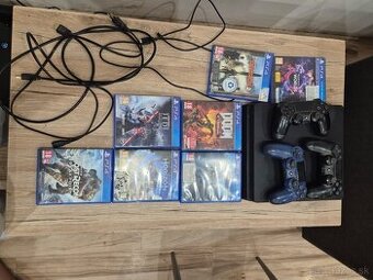 PS4 SLIM