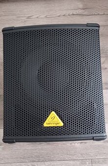 Behringer B1200D-PRO