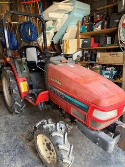 malotraktor Yanmar AF220D