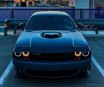 Dodge Challenger 6.4 V8 392 SHAKER