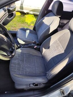 Peugeot 406