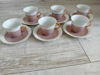 Porcelánová ružovo biela sada šálok s podšálkami