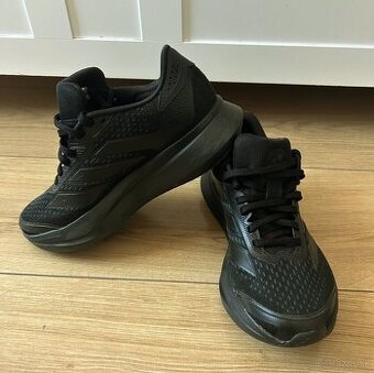 Adidas damske nové botasky