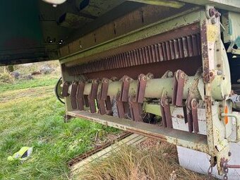 Predám drtič na kombajn