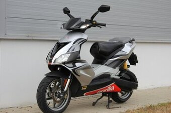 skúter aprilia SR50 2008 AM od 15 rokov ZIMNÁ CENA
