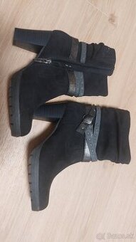 Elegantné členkové čižmičky