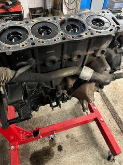 Predám blok motora 2hdi tdci 66-103kw