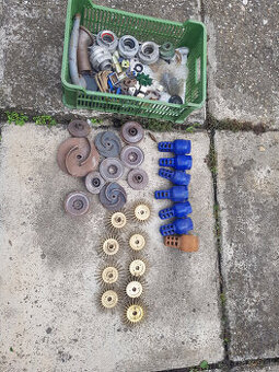 rôzne komponenty k čerpadlám