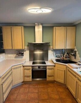 Moderní linka Nobilia z masivu se spotřebiči,5970