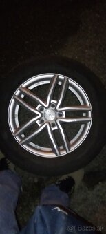 Predám 4x aludisky Dezent TZ R16 s pneu