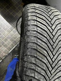 235/50 R18 97V michelin celorocne gumy