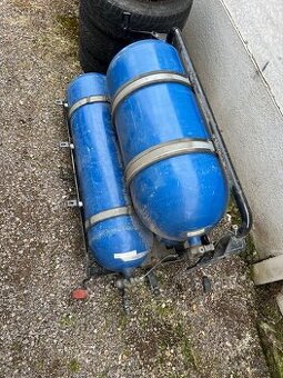 Predám plynové fľaše na CNG z auta VW Touran