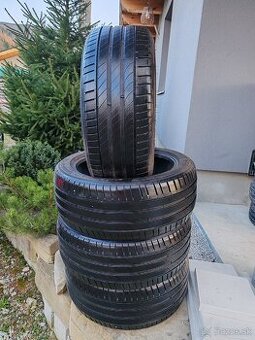 225/45 R17 KLEBER DYNAXER UHP
